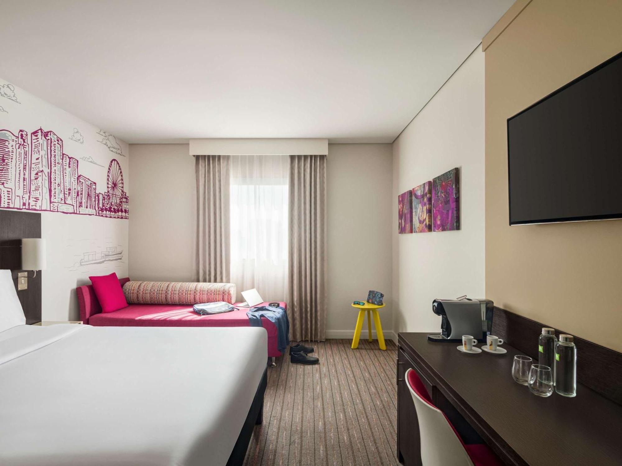 Ibis Styles Sharjah Hotel Kültér fotó