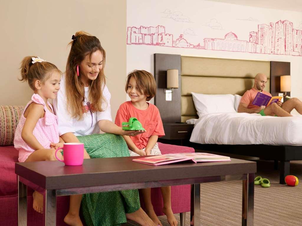 Ibis Styles Sharjah Hotel Szoba fotó