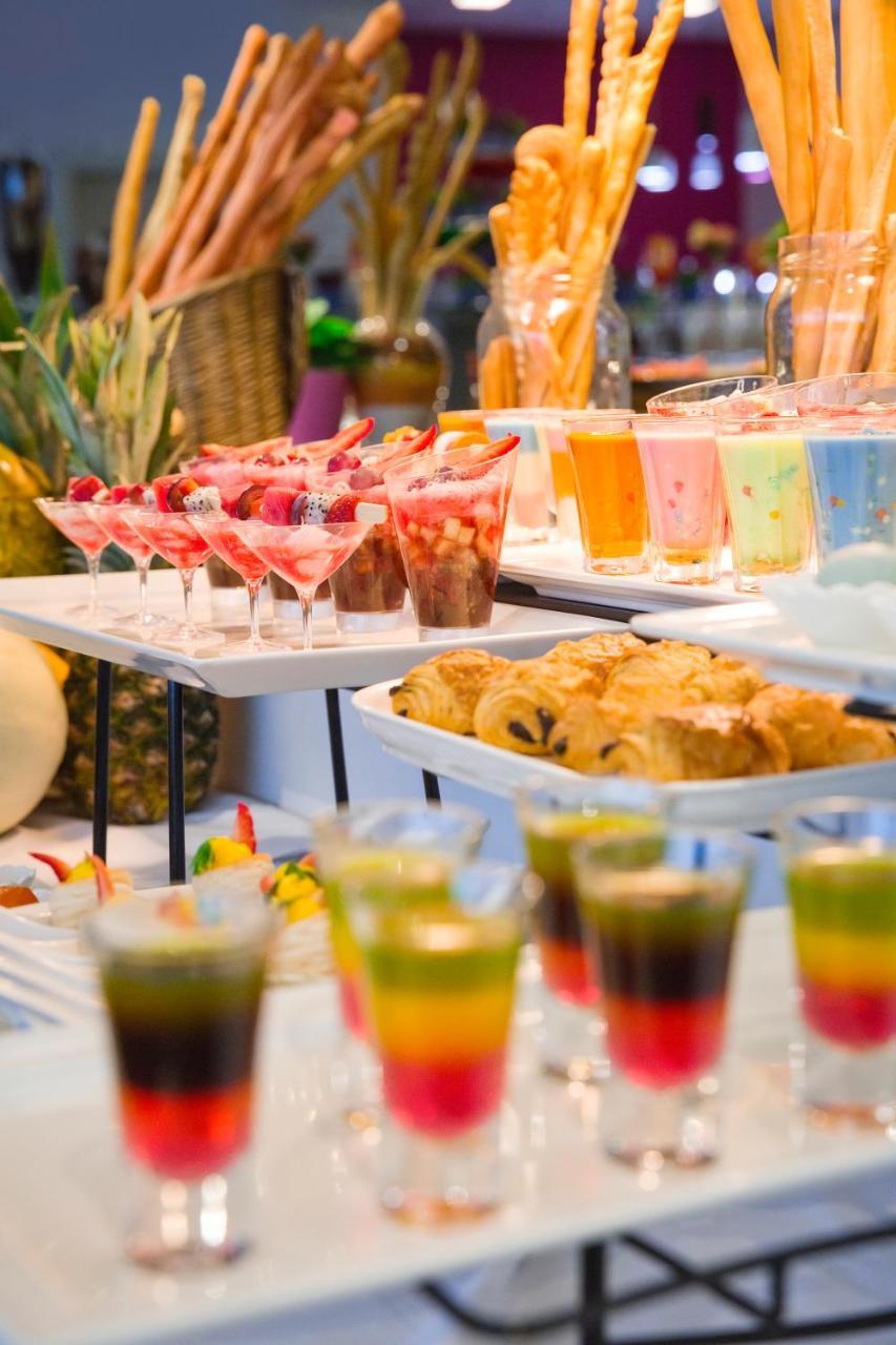 Ibis Styles Sharjah Hotel Kültér fotó